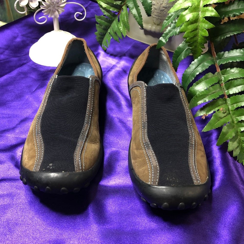 Pr!vo  Comfy Sneakers